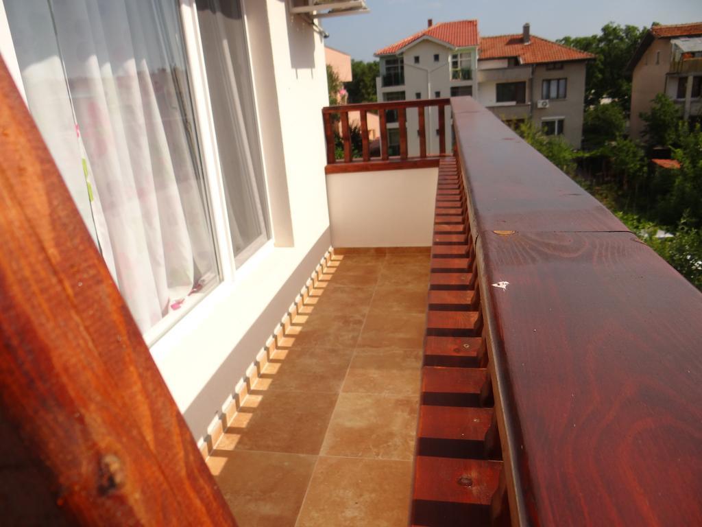 קיטן Guest House Rosa מראה חיצוני תמונה