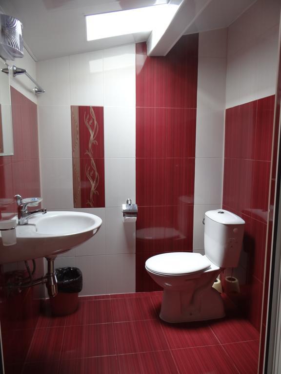 קיטן Guest House Rosa חדר תמונה