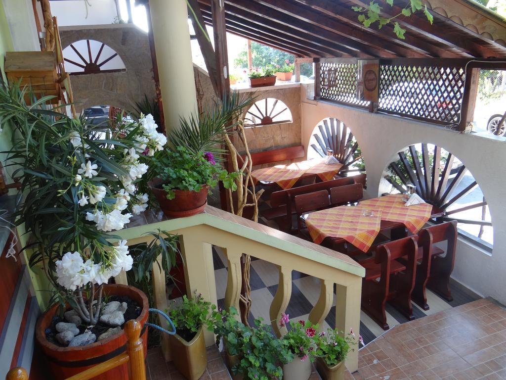 קיטן Guest House Rosa מראה חיצוני תמונה